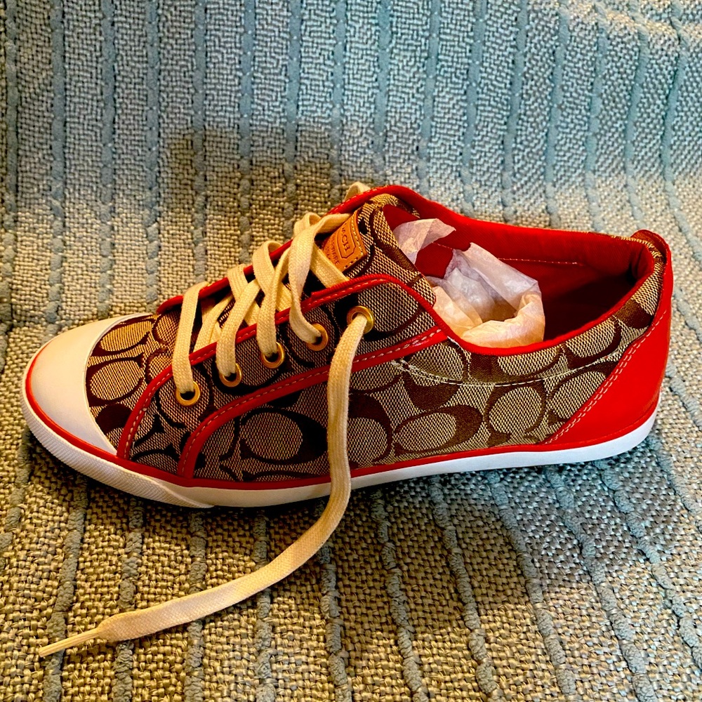 COACH SIGNATURE SNEAKERS